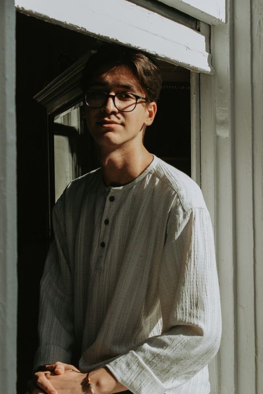 Gabriel Nowak, Mover at The Moving Firm